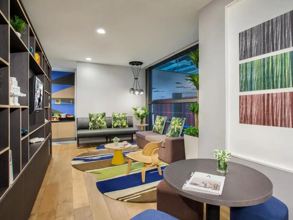Weave Suites - Hillside