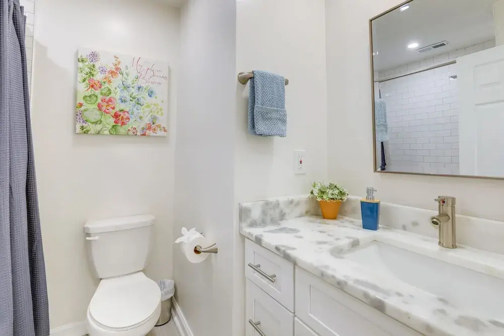 Stylish Marietta Home w/ Deck - Near Truist Park!