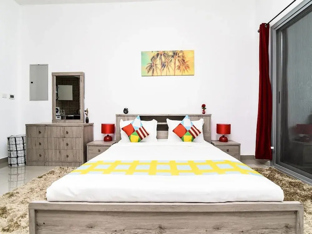 OYO 144 Home Studio Sheikh Zayed View Apartments Marina