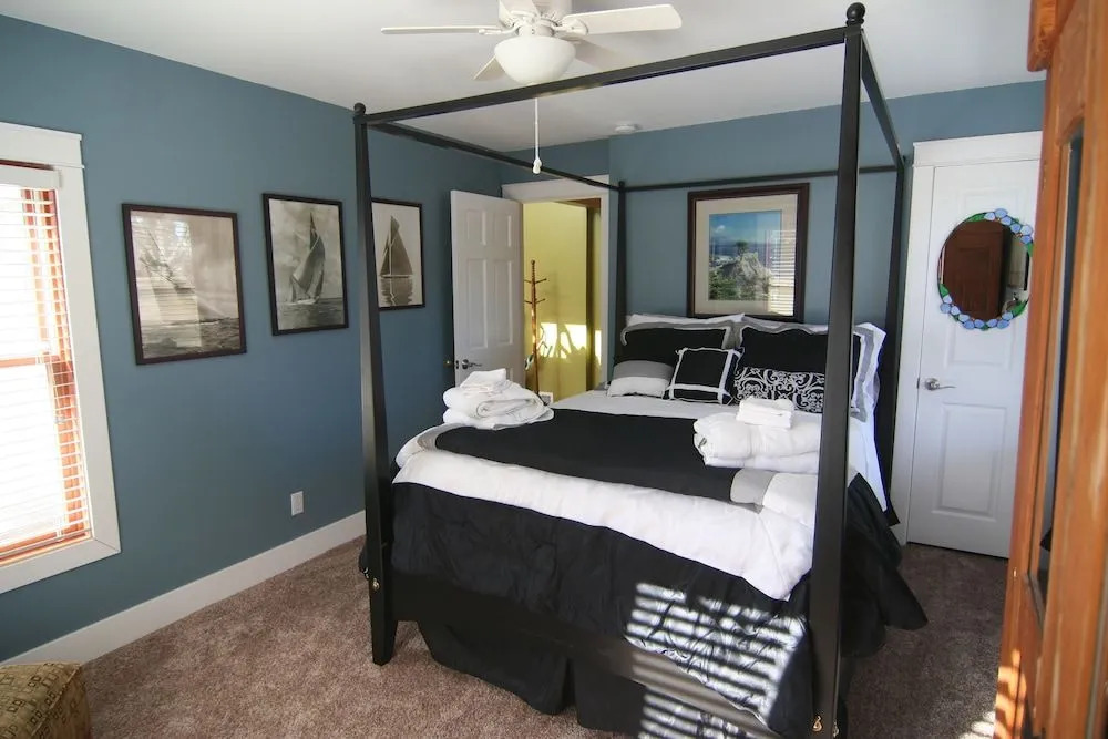 Swiss Suite Bed and Breakfast