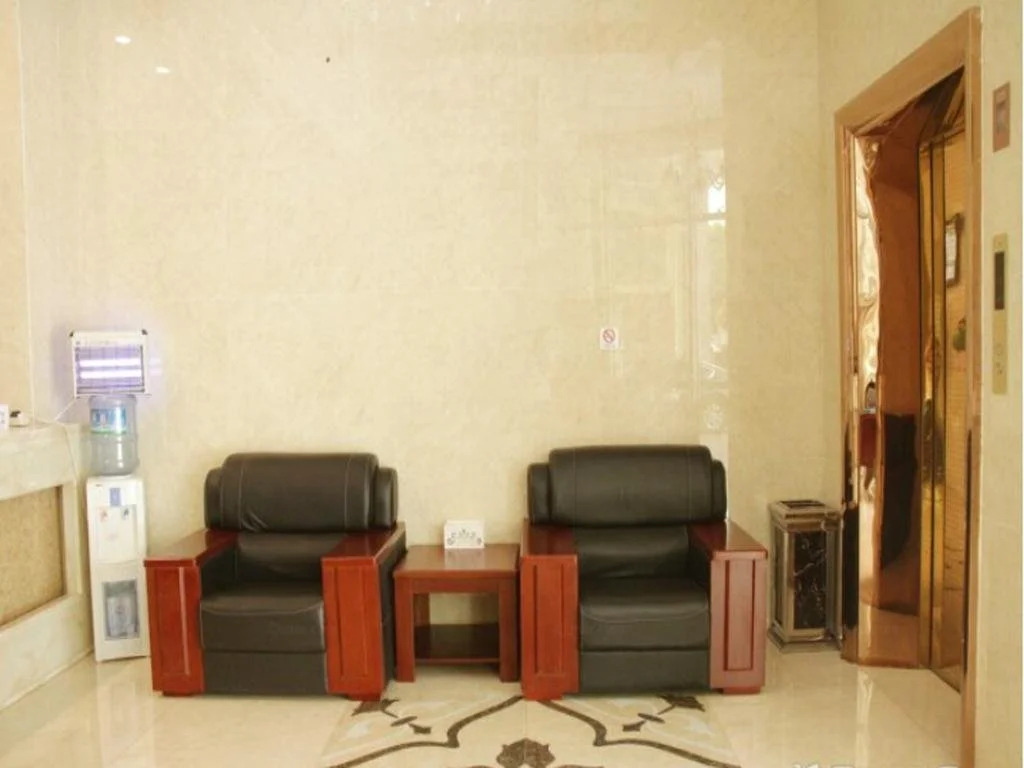 One Plus One Holiday Inn