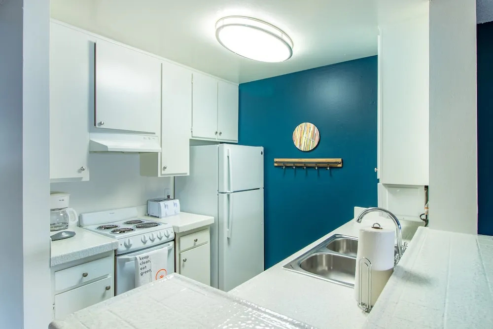 WanderJaunt - Apts in Pacific Beach