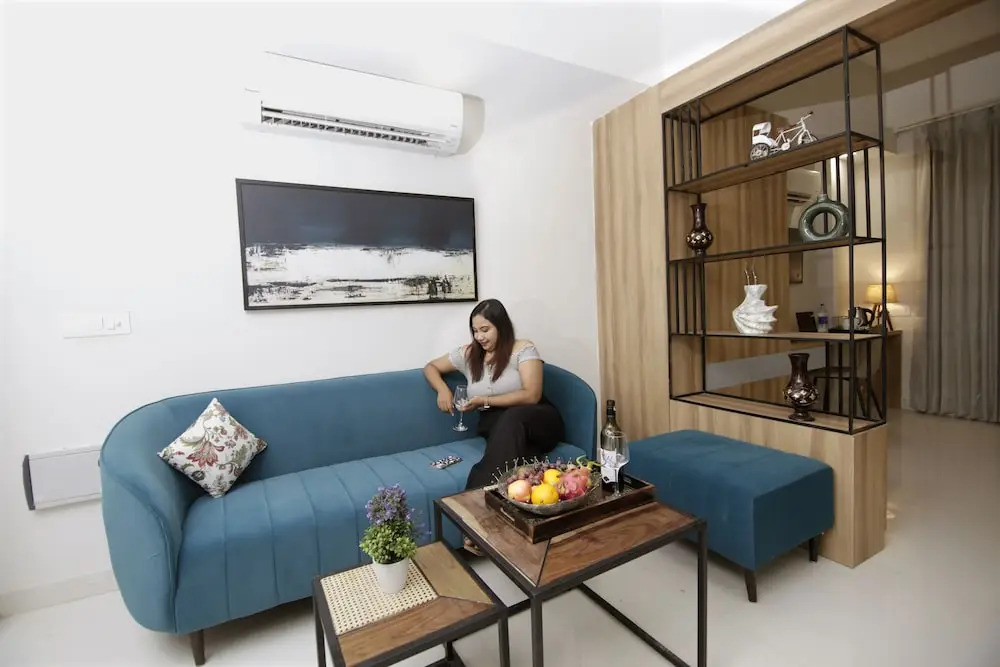Saltstayz Premier Executive Serviced Apartment - Golf Course Extension Road