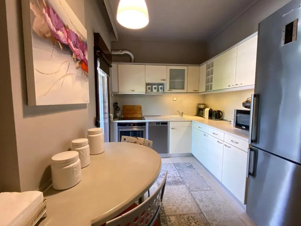 Lovely Luxurious Modern Apartment in Thessaloniki