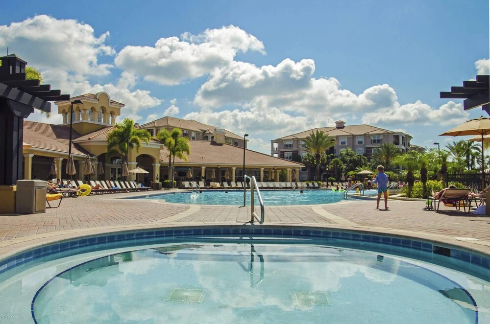 Exquisite and Airy 3BD Town Home in Vista Cay With CDC Cleaning Standards #3vc075