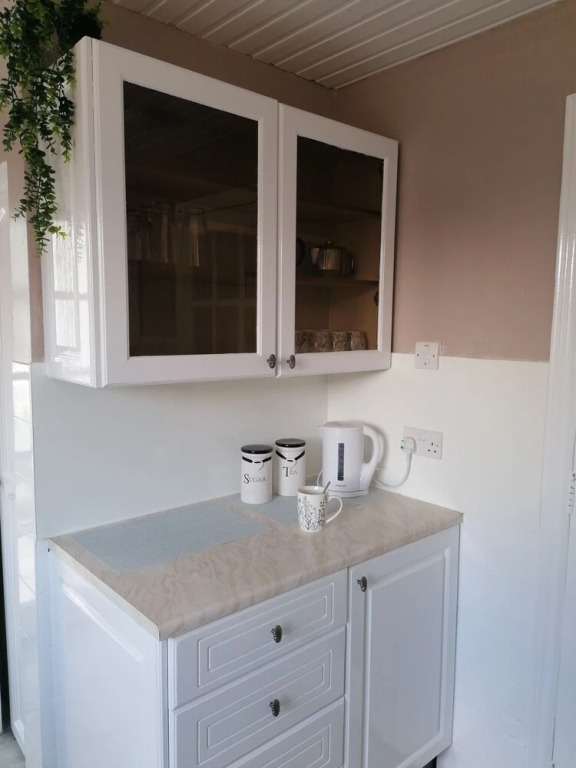 Beautiful Three Bedroom Seaside Retreat