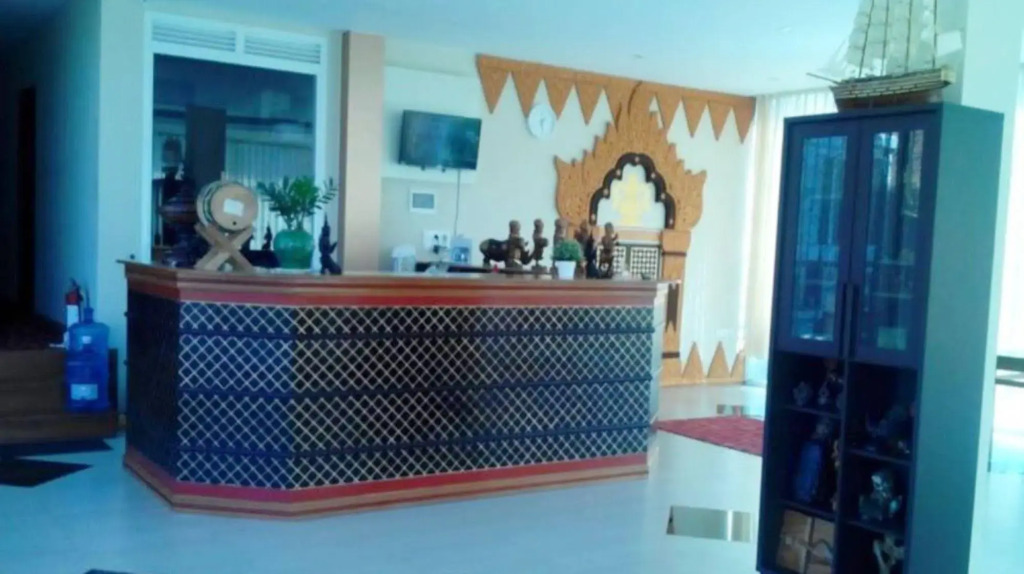 Sky View Hotel