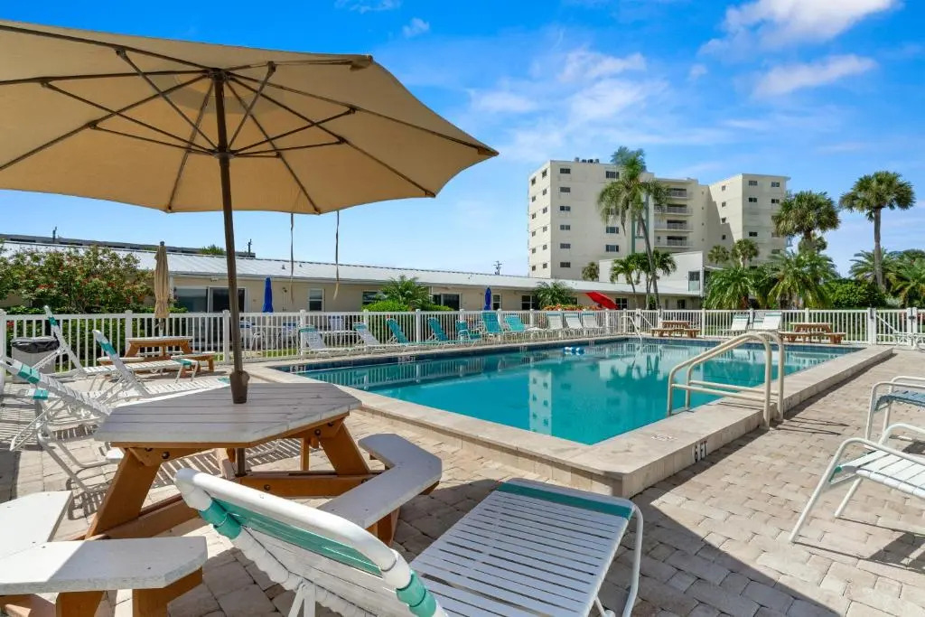 Jamaica Royale 91, 3 Heated Pools, 2 Bedrooms, WiFi, Sleeps 6