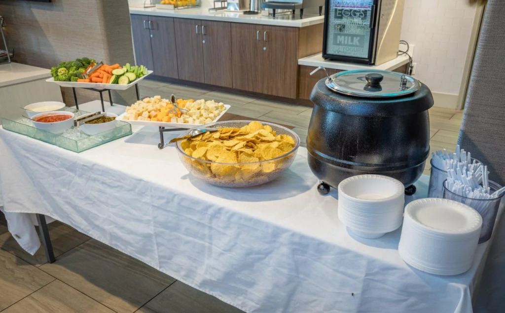 Holiday Inn Express Hotel & Suites Modesto-Salida by IHG