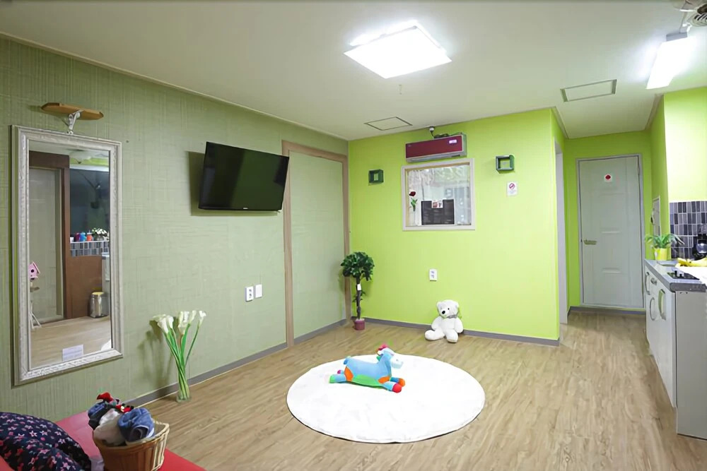 Yongin Caribbean Hue Pension