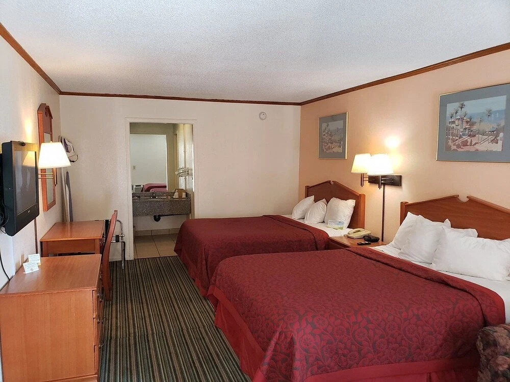 Economy Hotel Wichita- Florence St