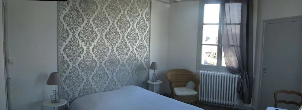 Le Cassini Hôtel-Restaurant
