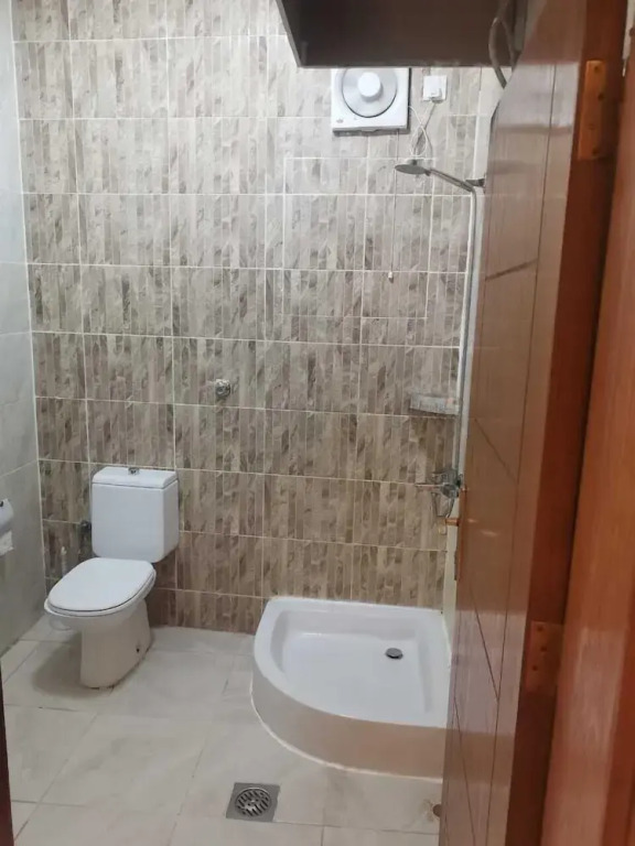 Osis Ghin served apartment