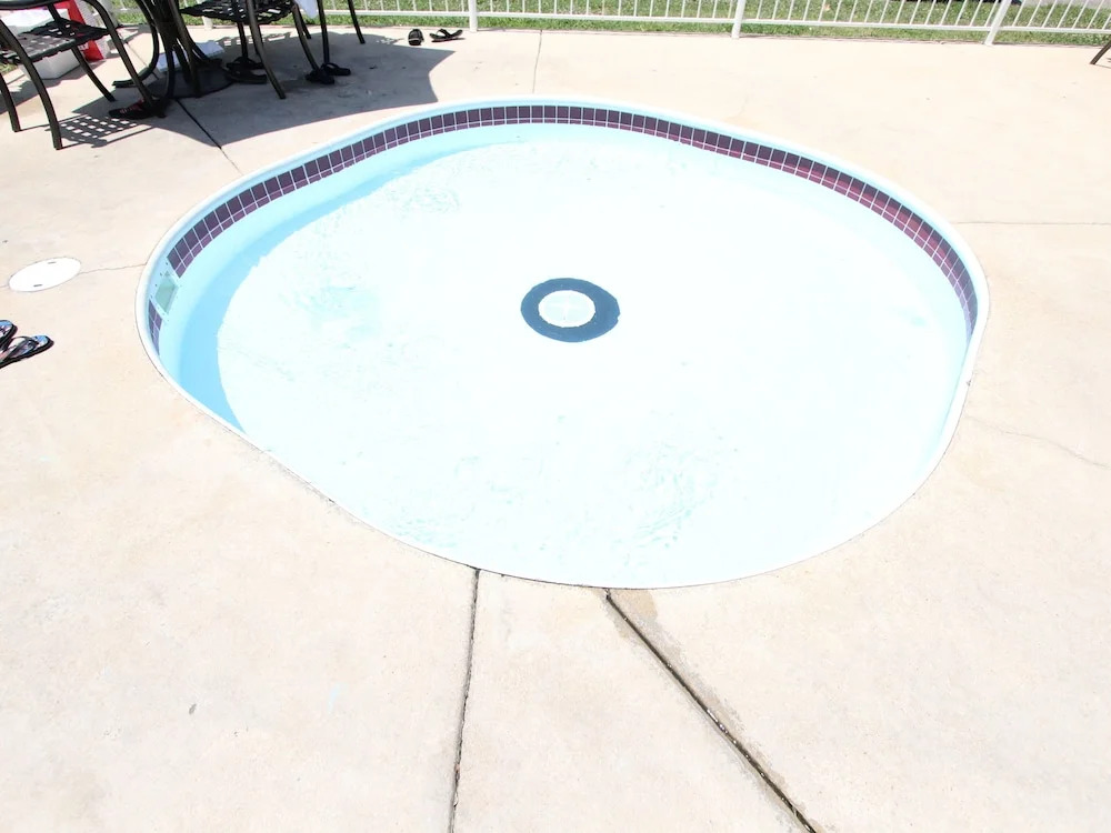 Fort Taneycomo 2 Bedroom Condo by RedAwning