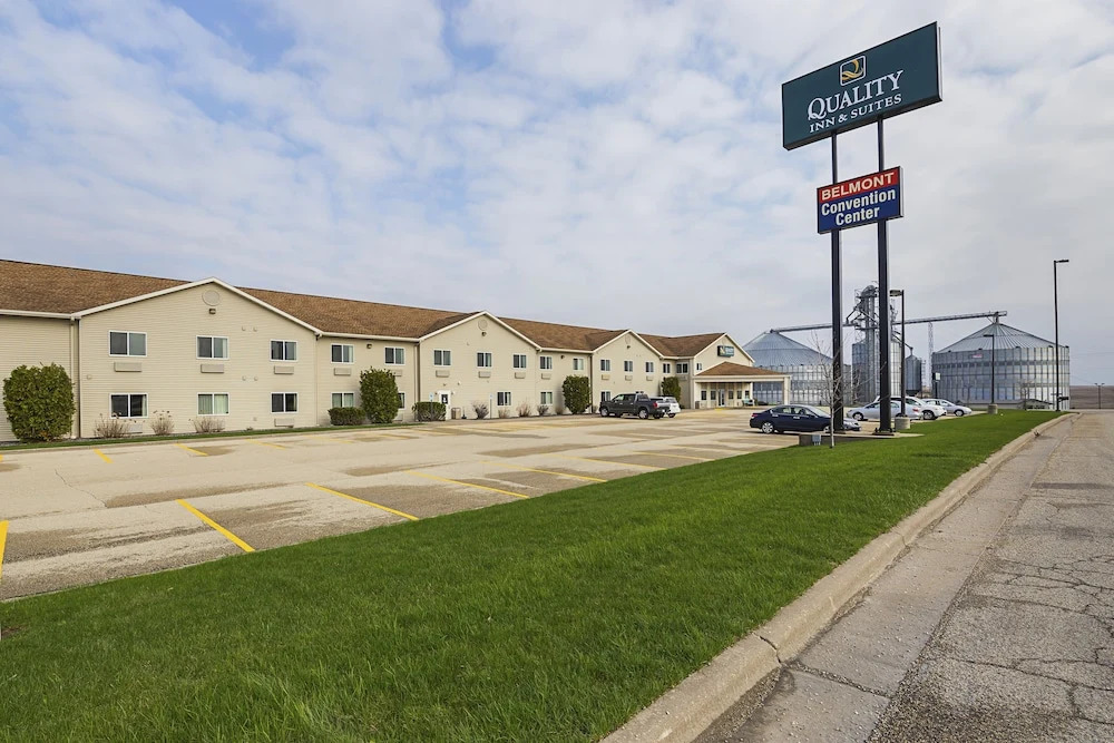 Quality Inn & Suites