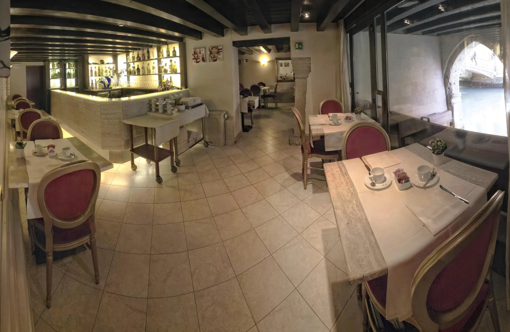 Hotel Liassidi Palace