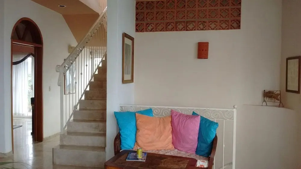 Vista De Bahia 4 Bedrooms 3.5 Bathrooms Villa