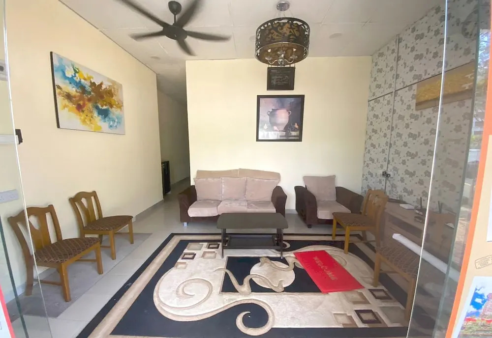 Hotel O Ray Yan Guesthouse