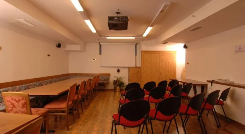 Hotel Alpino