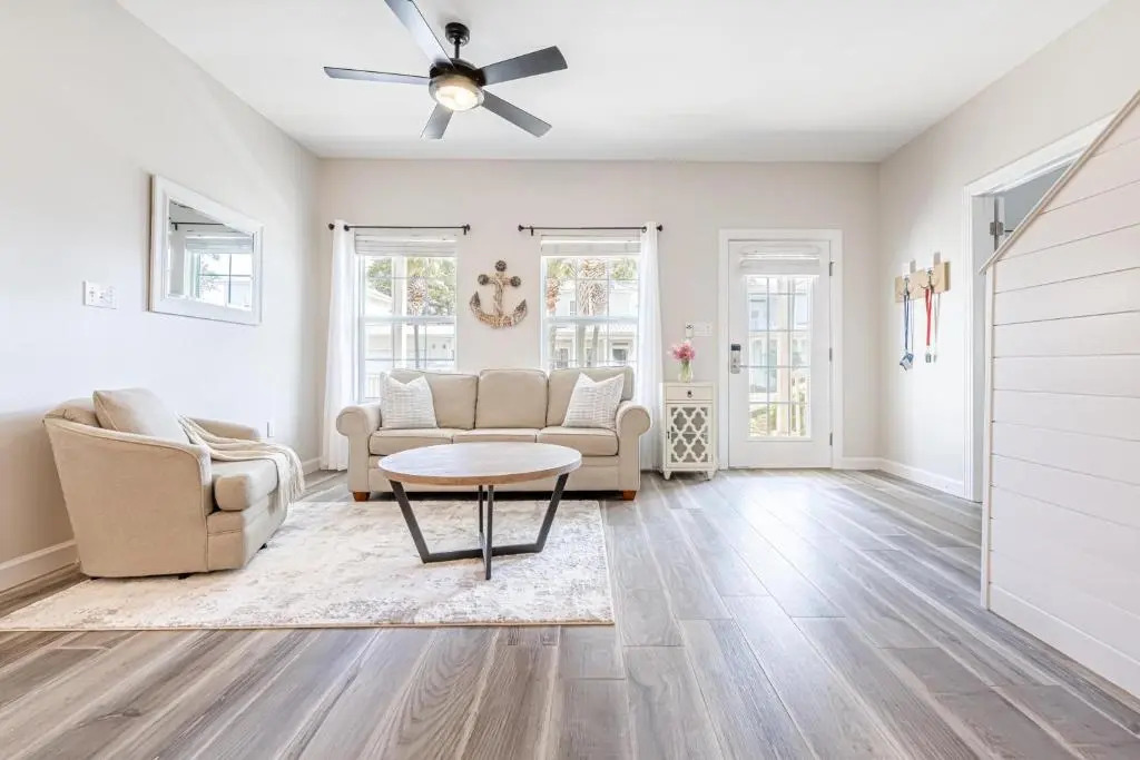 61 Batchelors Button (G) - 3BR 2.5BA - (7)
