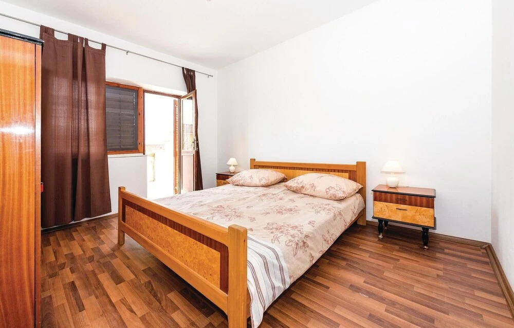 Beautiful Home in Sibenik With Wifi and 2 Bedrooms