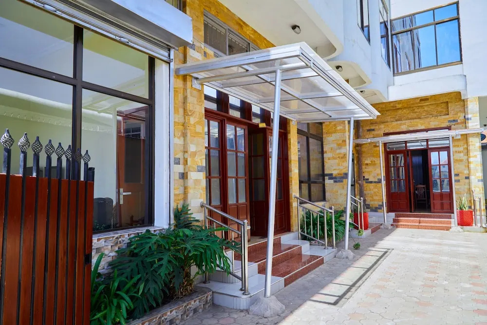 KiliCrane Lodge