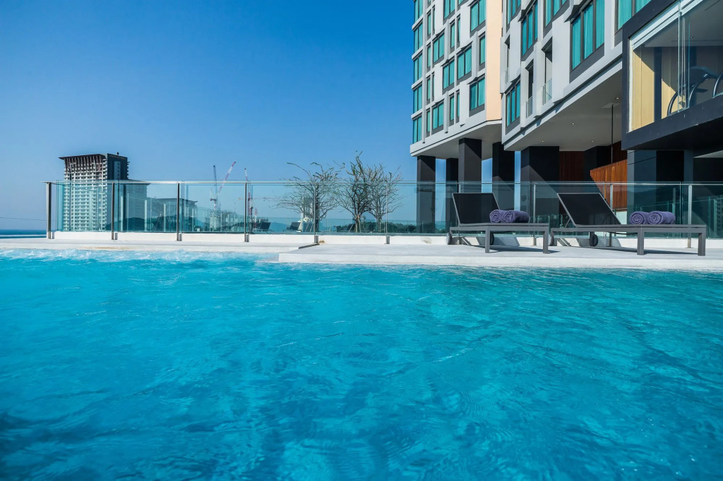 Arize Hotel Sri Racha