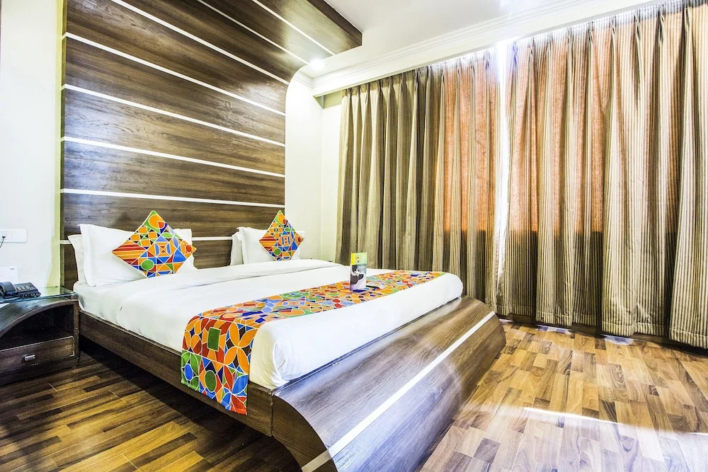 FabHotel Aay Kay