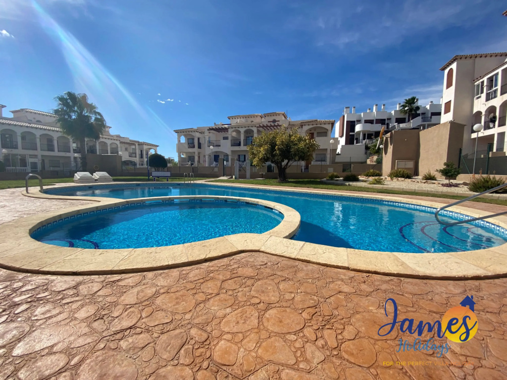 La Cinuelica R11 Grd Flr Overlooking Com Pool L111