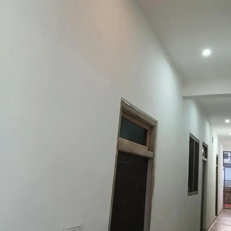 Awadh Biharee Inn