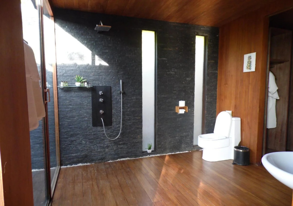 Monte diVino Lodge