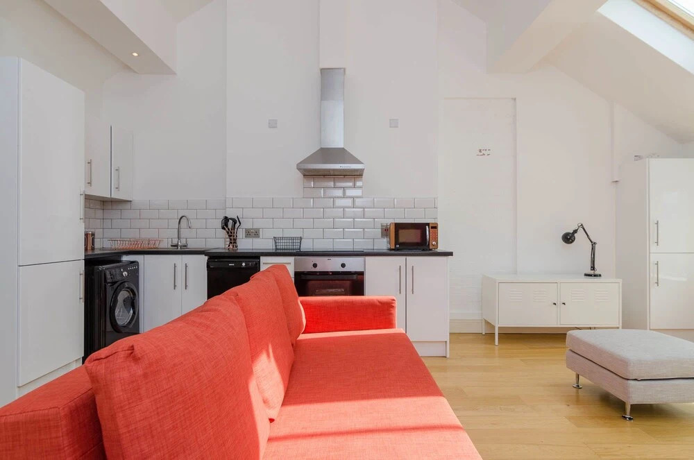8 Fitzrovia
