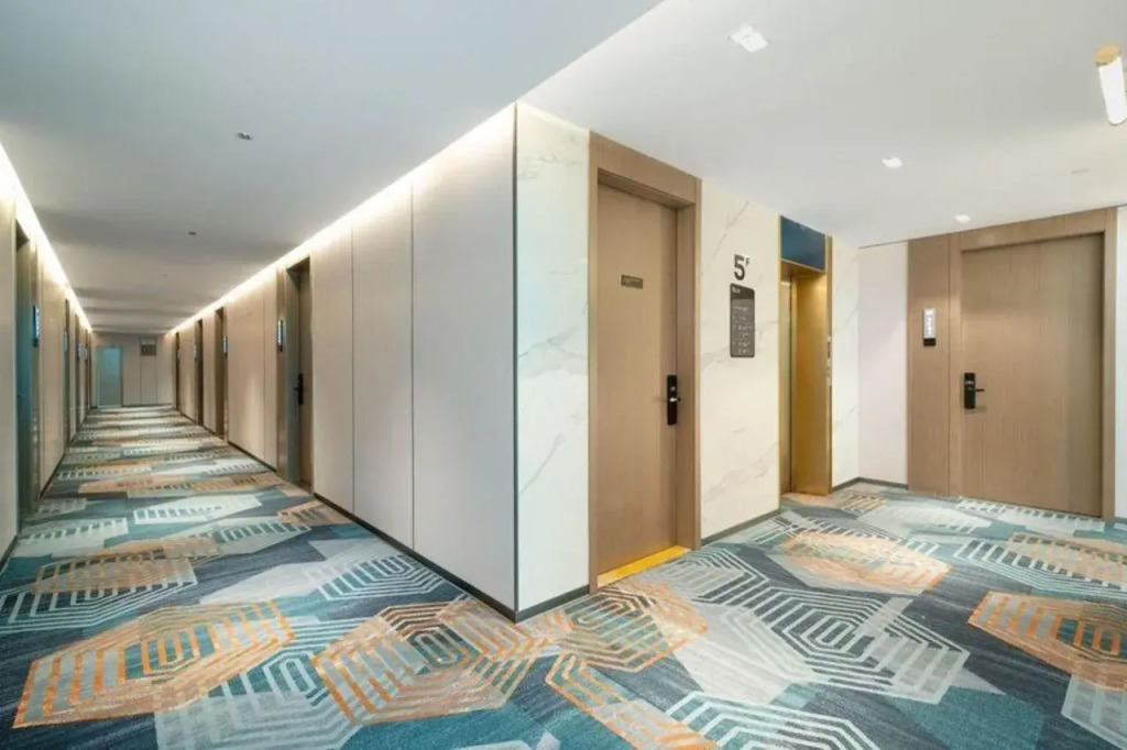 ECHIC Hotel (Cultural Plaza Store, Changlong South Village, Panyu, Guangzhou)