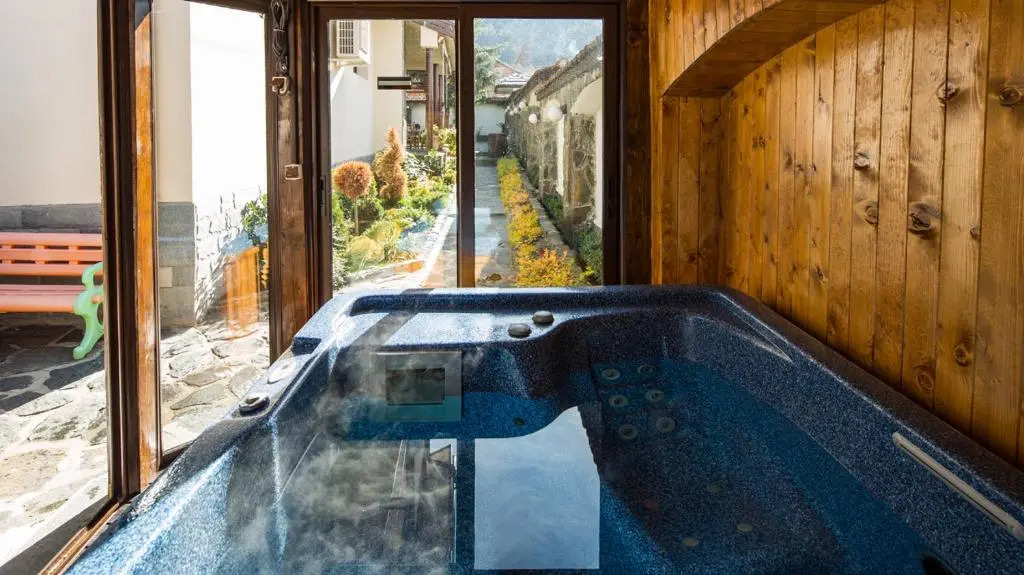 Guest House Mira