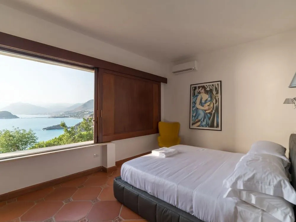 Villa Crawford