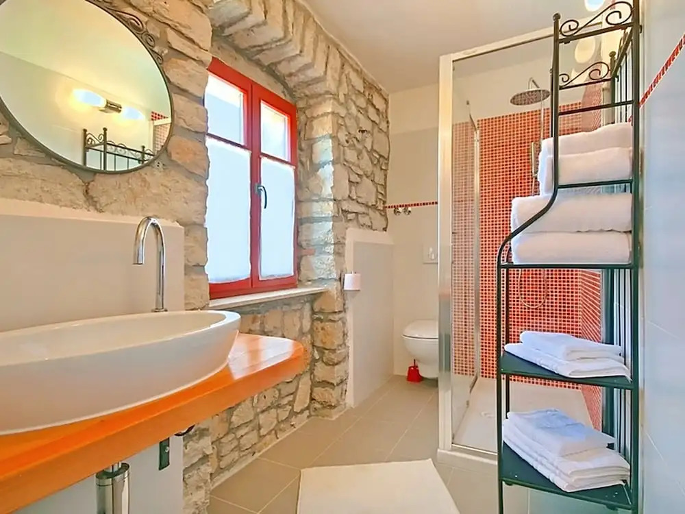 Beautiful Villa in Dracevac With Swimming Pool