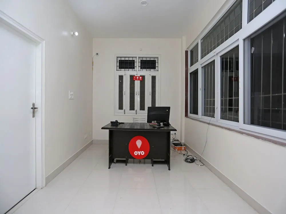 OYO 11560 Citi Residency