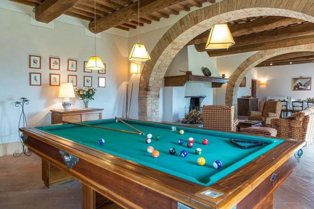 Villa Caporlese Large Private Pool WiFi