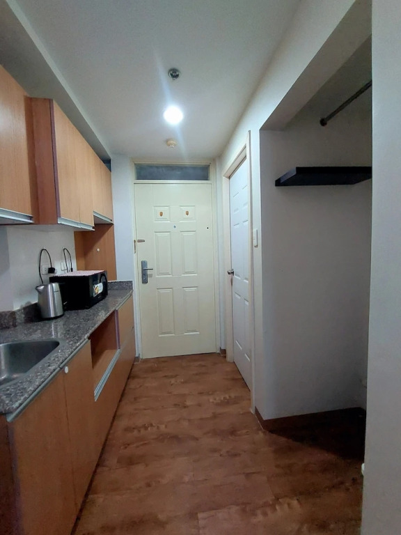 ania ROOMS 22