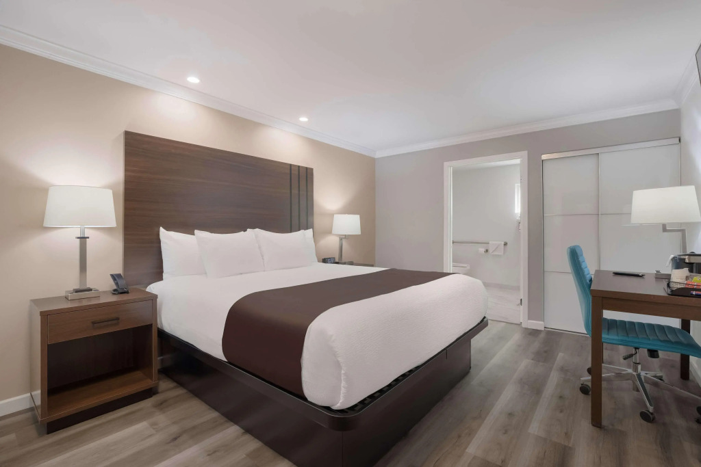 SureStay Plus Hotel by Best Western Upland - Ontario North
