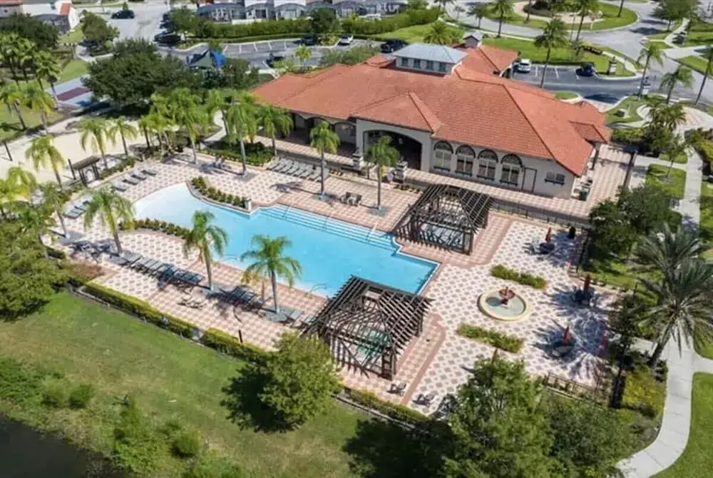 19 Guest Home w Pool Hot Tub Cinema BBQ