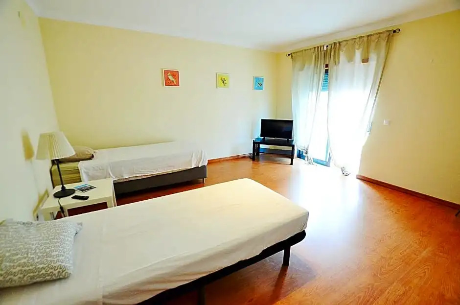 Suites & Apartments DP VFXira