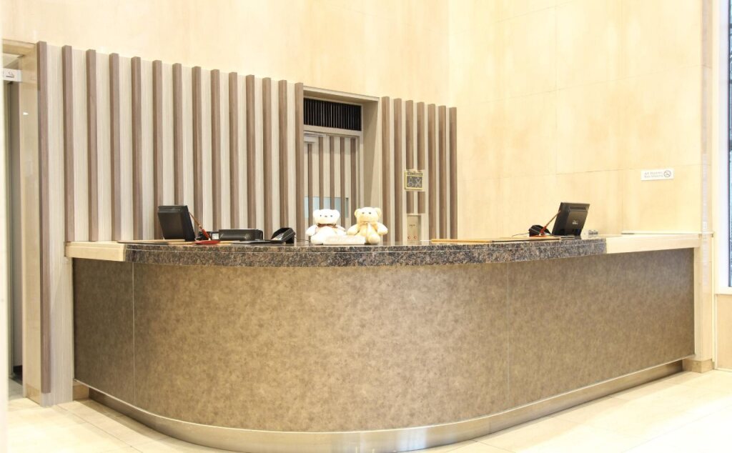 SureStay Plus Hotel by Best Western Shin-Osaka