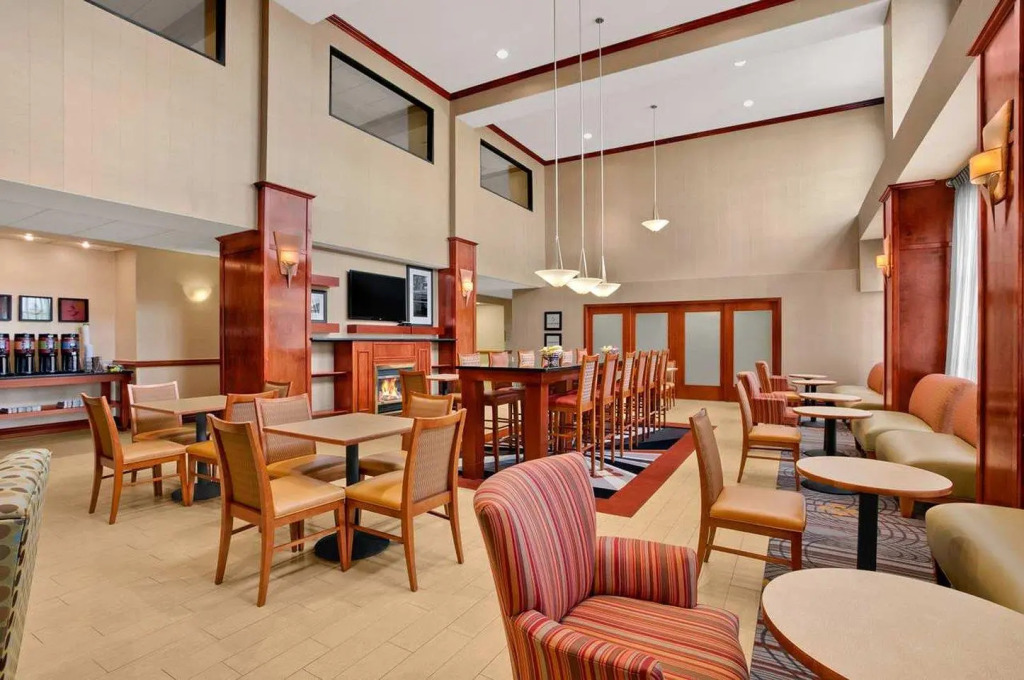 Hampton Inn & Suites Detroit Sterling Heights