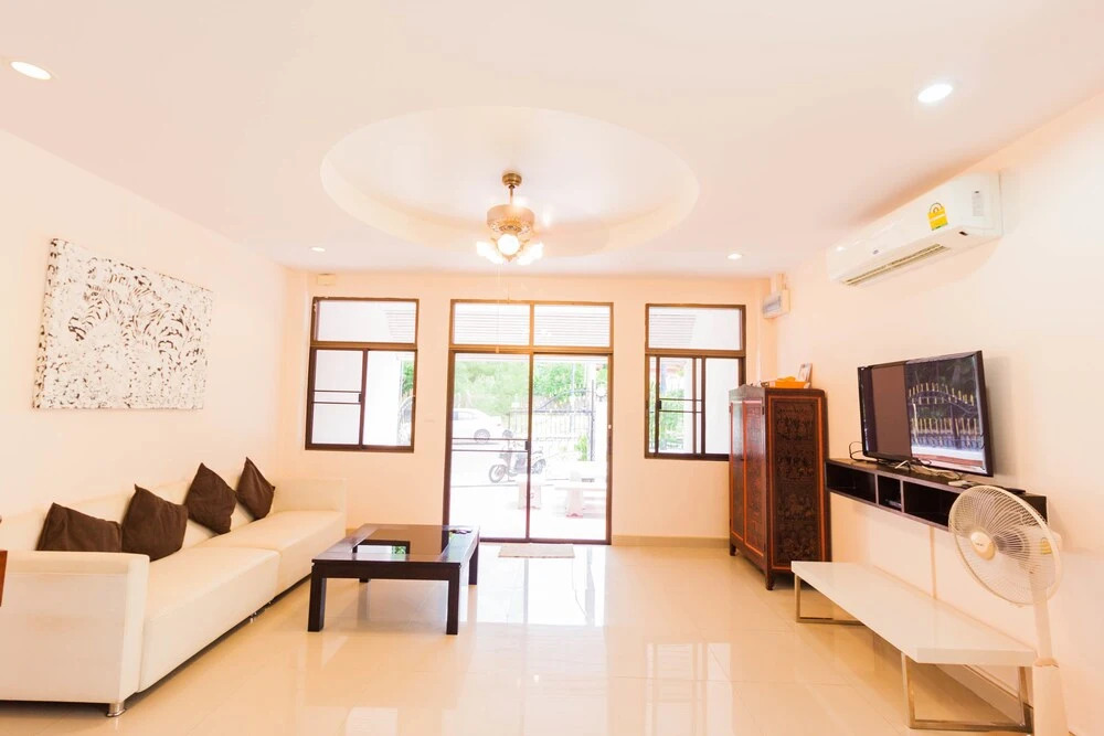 Pratumnak Town Villa By Pattaya Sunny