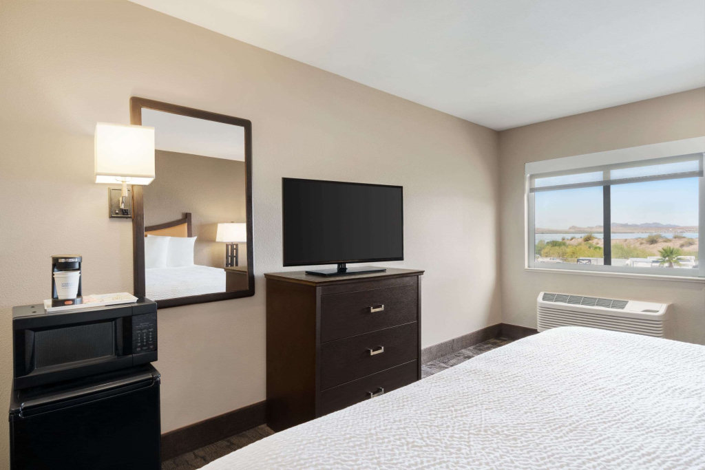 Travelodge by Wyndham Lake Havasu