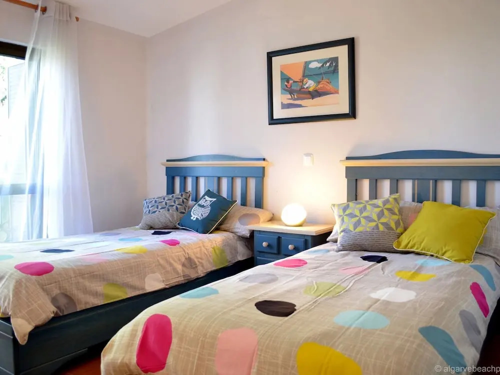Attractive Apartment in Albufeira With sea View