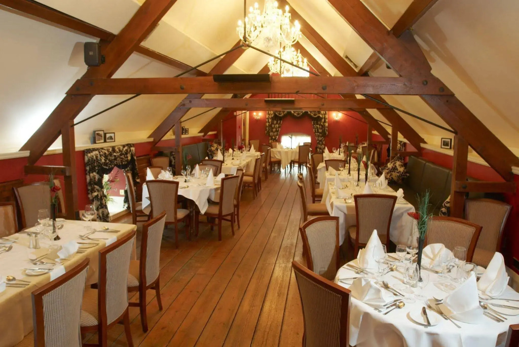 The Barns Hotel