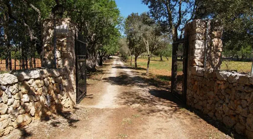 Finca Reviu