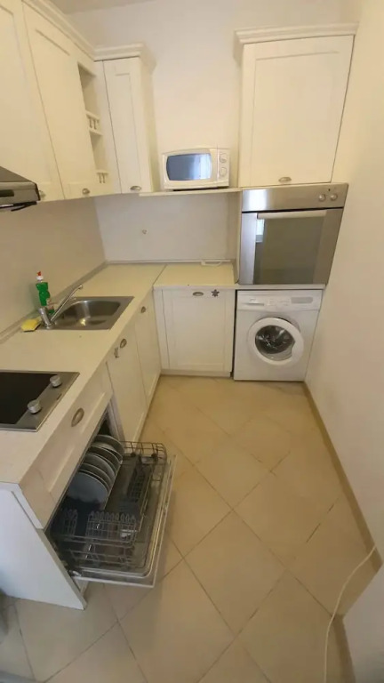 Corsica Apartments